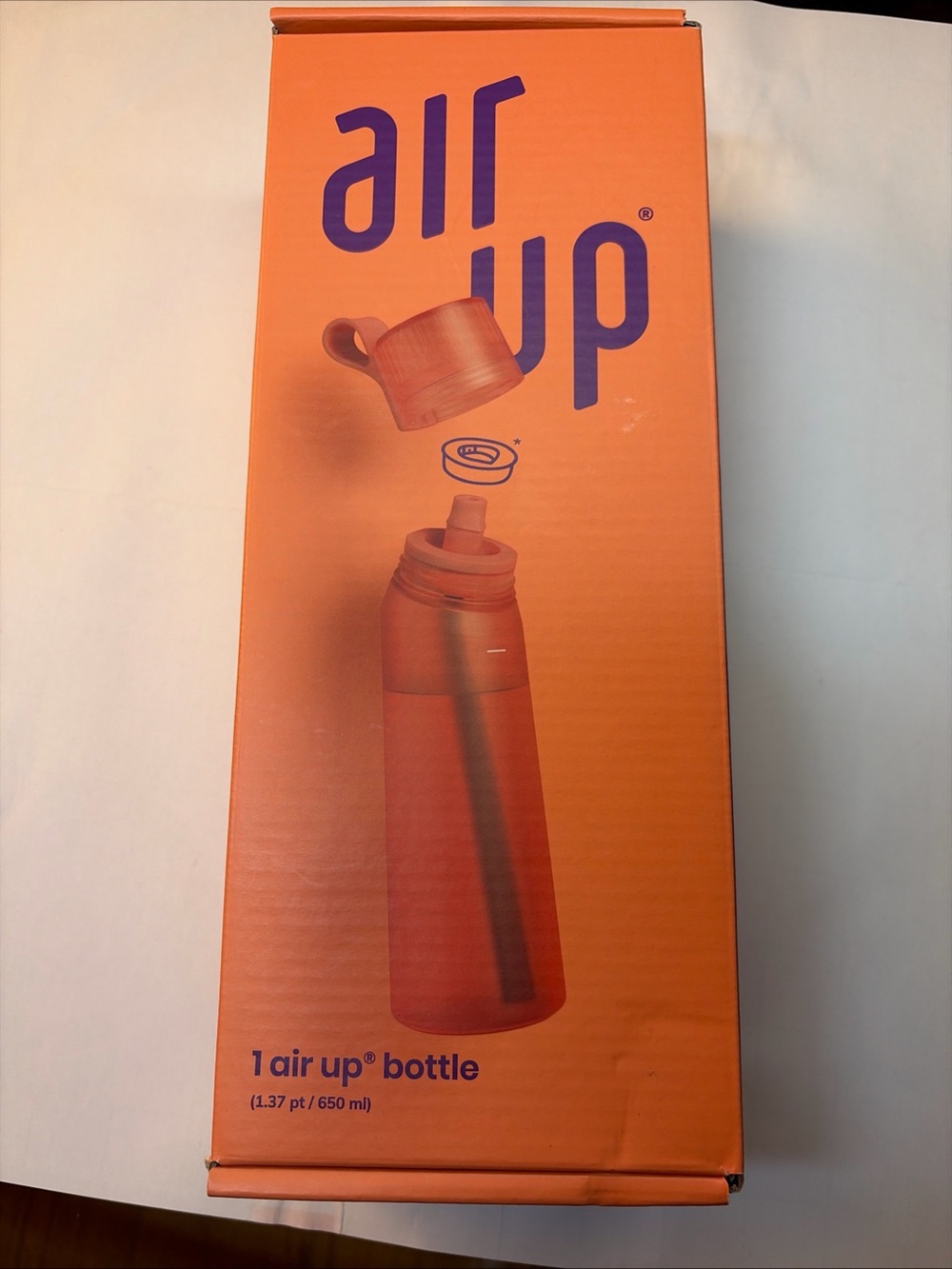 Air Up Pearl White 650ml /1.37 BPA Free Water Bottle with Straw